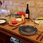 דירה Tbs 102 - Parisian House With Private Garden *