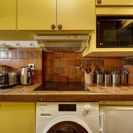 Tbs 102 - Parisian House With Private Garden *
