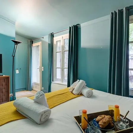 Tbs 102 - Parisian House With Private Garden *